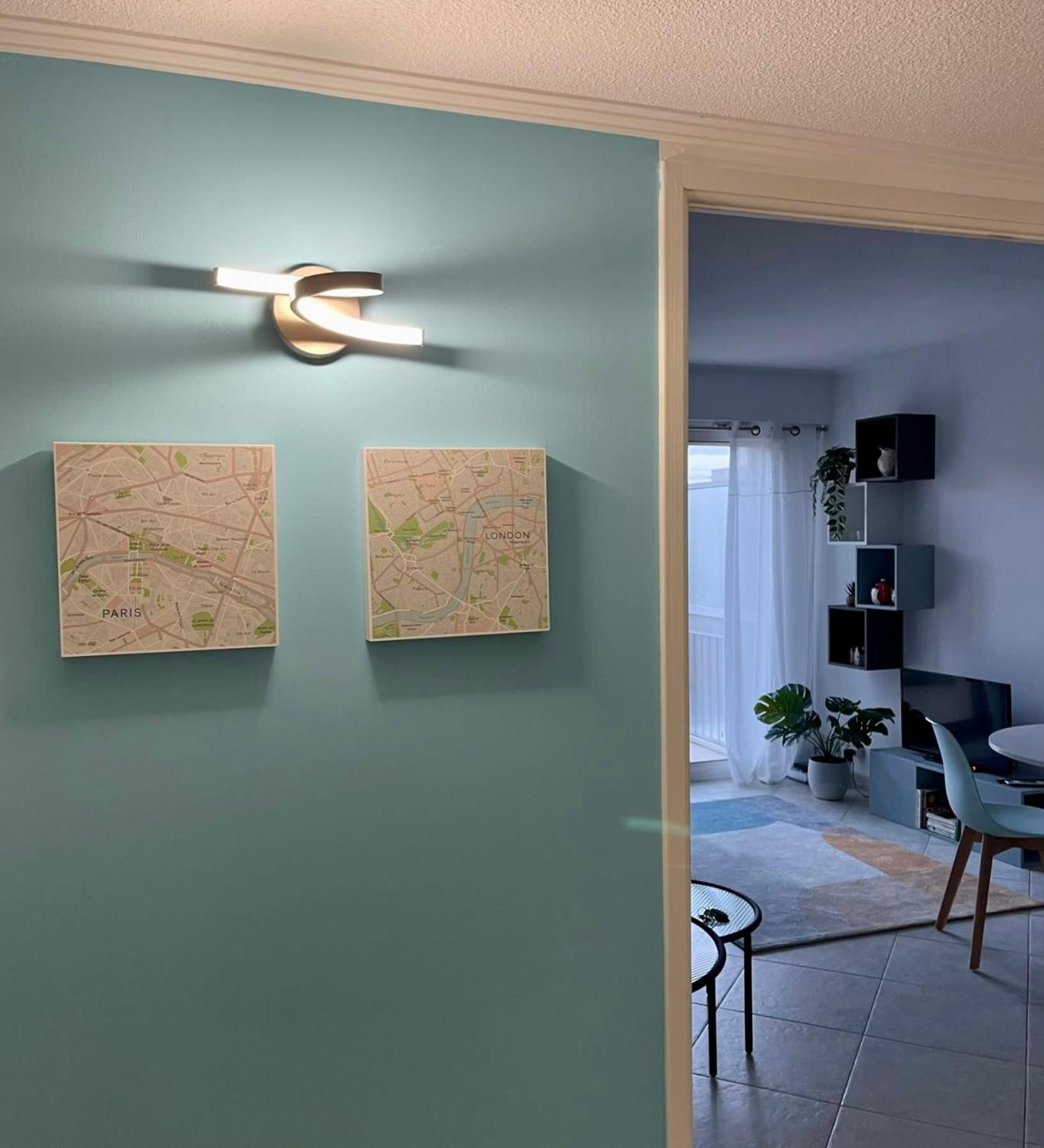 Risso - One Bedroom With Pool, Newly Renovated In Spring 2024 ニース エクステリア 写真
