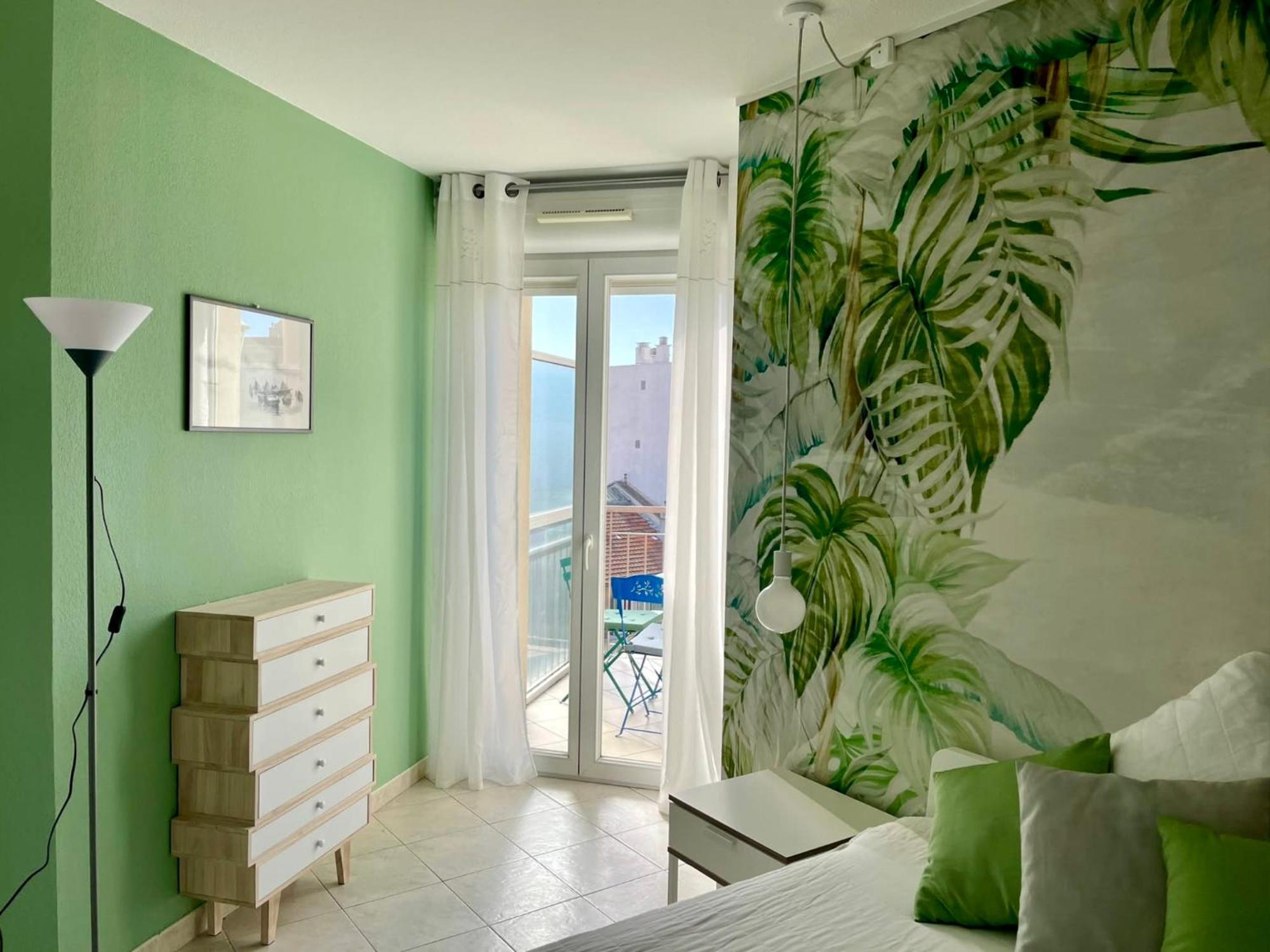 Risso - One Bedroom With Pool, Newly Renovated In Spring 2024 ニース エクステリア 写真